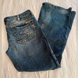 Silver Lola women’s jeans 34 x 33